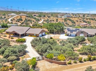 7031 Joshua Rd, Oak Hills, CA 92344