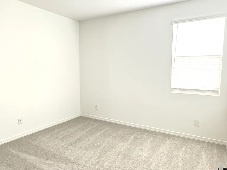 9459 E Sector — Photo 20