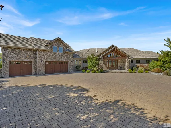 1112 Cortez Ln, Gardnerville, NV 89410