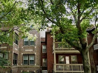 1539 W Addison St #2, Chicago, IL 60613