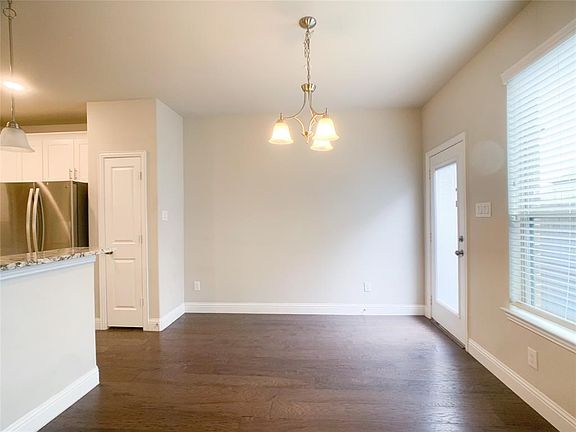 5th image of 6417 Hermosa Dr