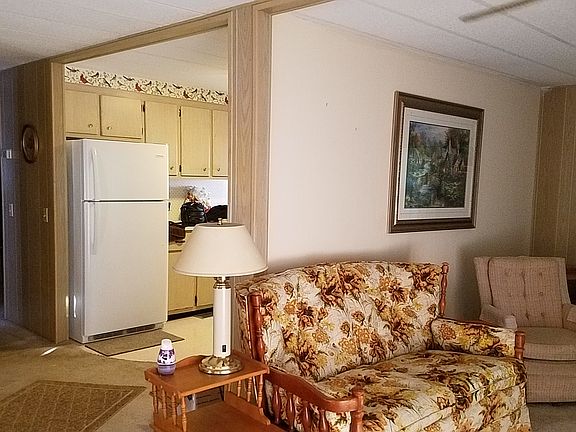 3rd image of 39248 Us Hwy 19 N Lot 212