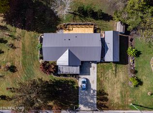 615 Dwight Ln, Sevierville, TN 37876