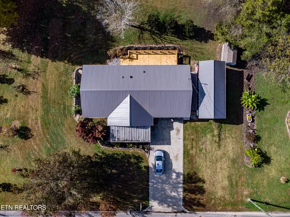 615 Dwight Ln, Sevierville, TN 37876