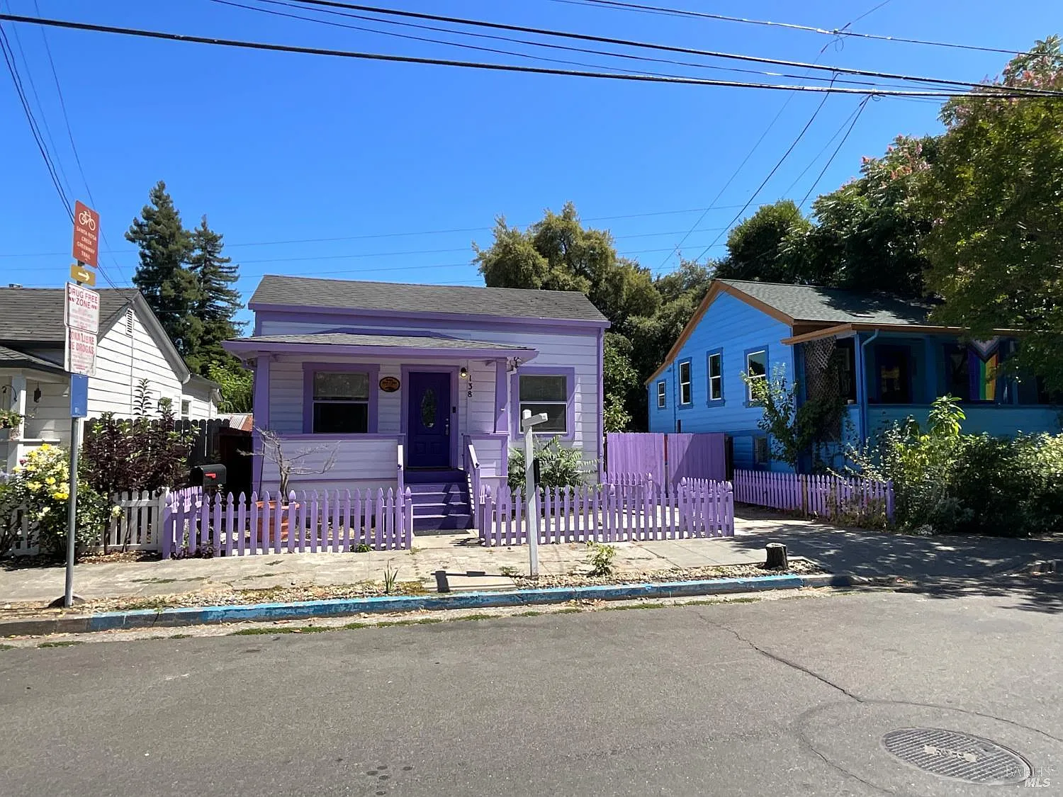 138 W 6th Street - Photo 2