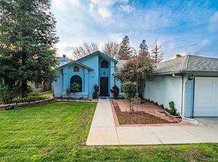 1545 River Bluff Dr, Reedley, CA 93654