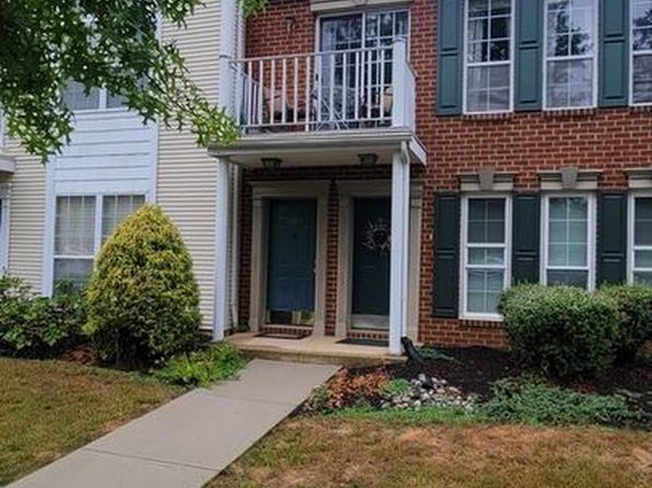 1986 Mattis St