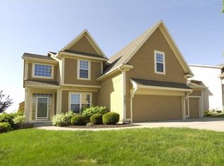 23601 W 51st Pl, Shawnee, KS 66226