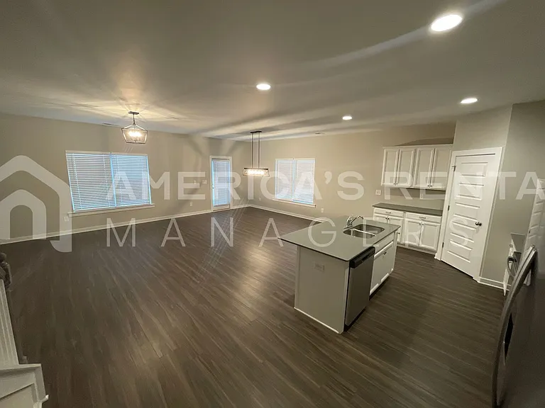 45 Cole Ln — Photo 6