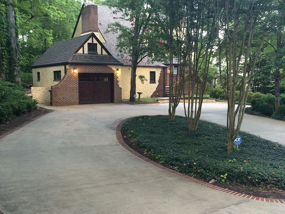 2nd image of 506 Forest Hills Blvd