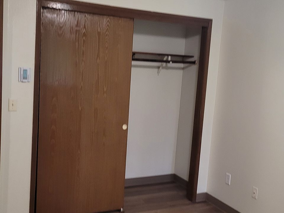 2nd image of 3 Madison St APT 19
