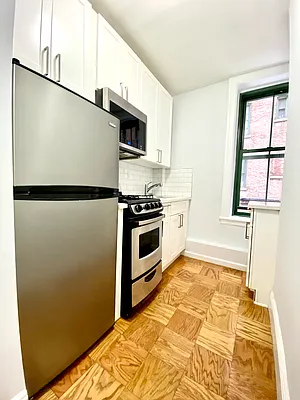 Rented by City & Suburban | media 11