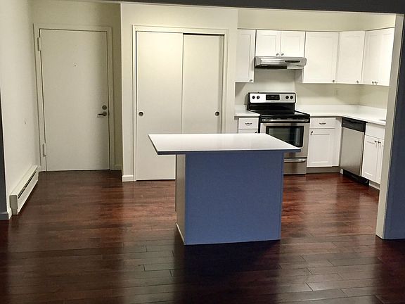 2nd image of 404 5th Ave APT 205