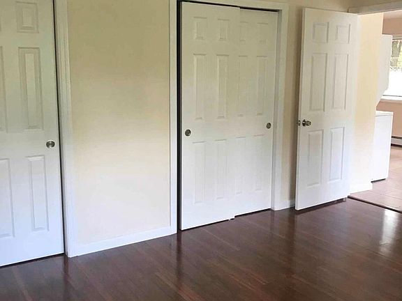 2nd image of 175 Academy Ave