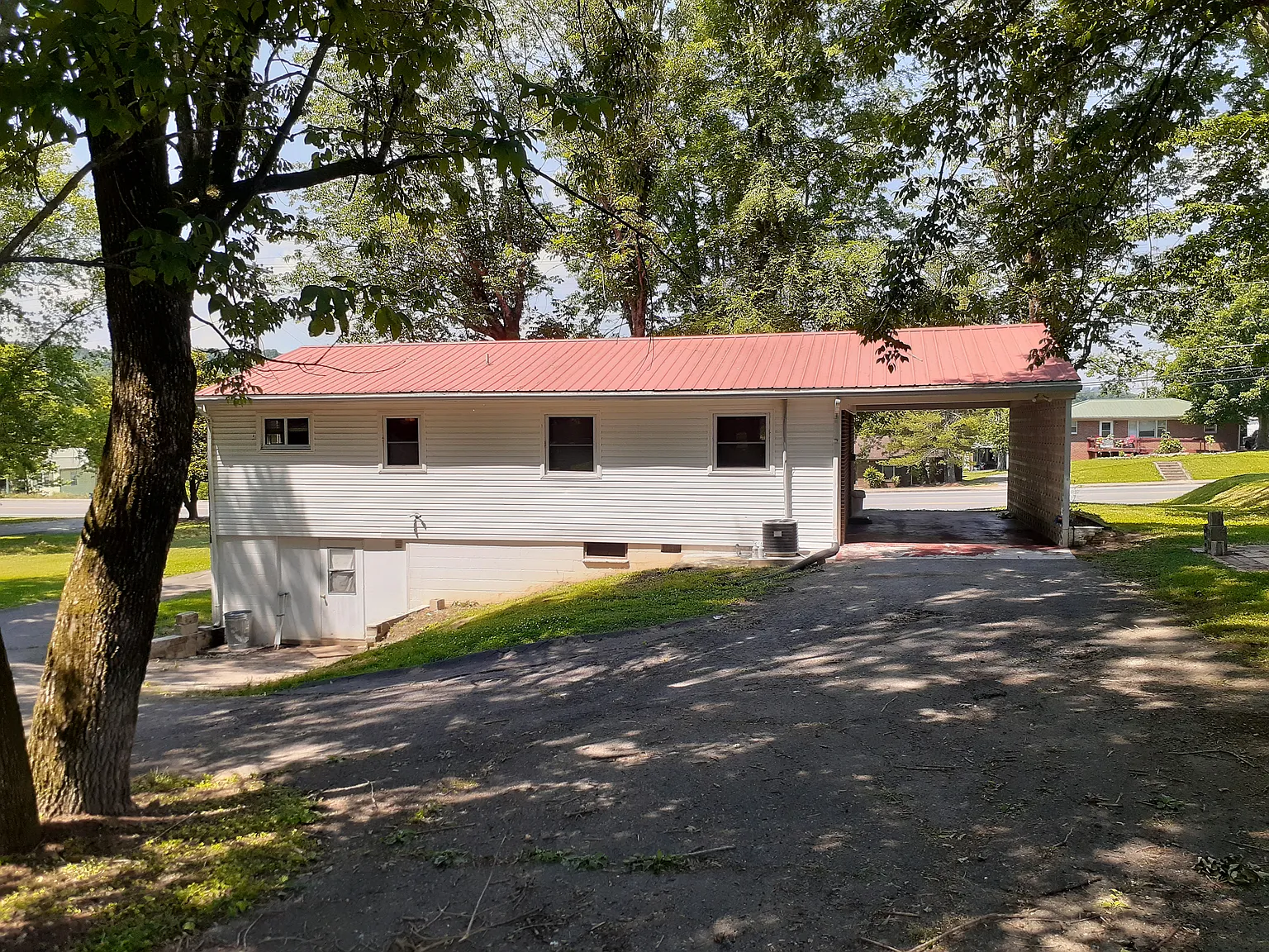 3 bed, 1 bath house in Woodbury — Photo 4