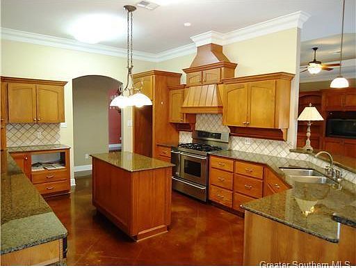 3rd image of 3615 Colette Dr