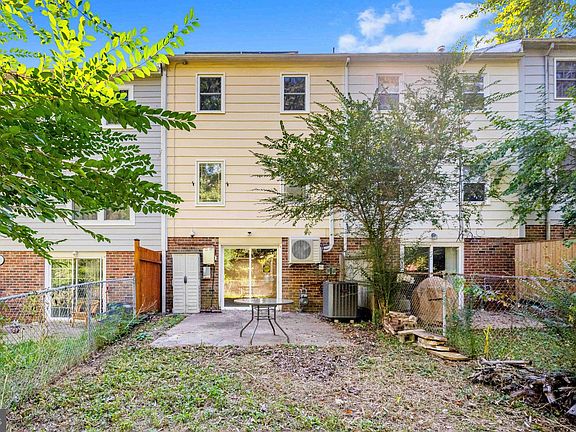 5th image of 124 Janney Ct