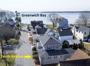 31 10th Ave, Warwick, RI 02886