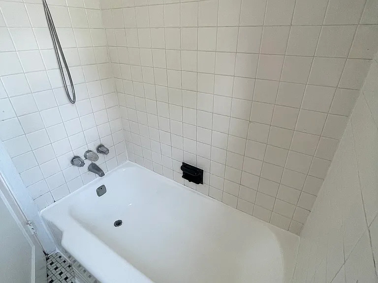 2210 Huntington Ave — Photo 9