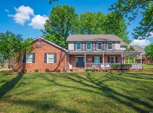 10200 Byron Ct, Newburgh, IN 47630