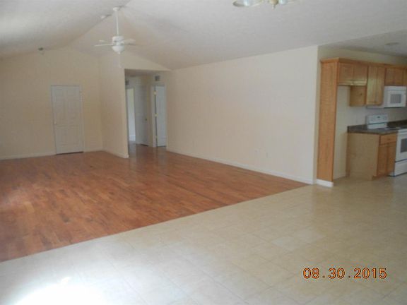 4th image of 429 Scarlet Oak Dr