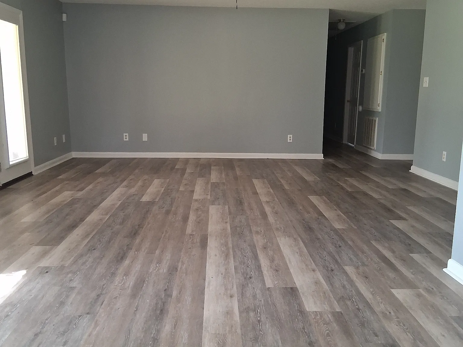 3 bed, 1512 sqft, $1,800 — Photo 2