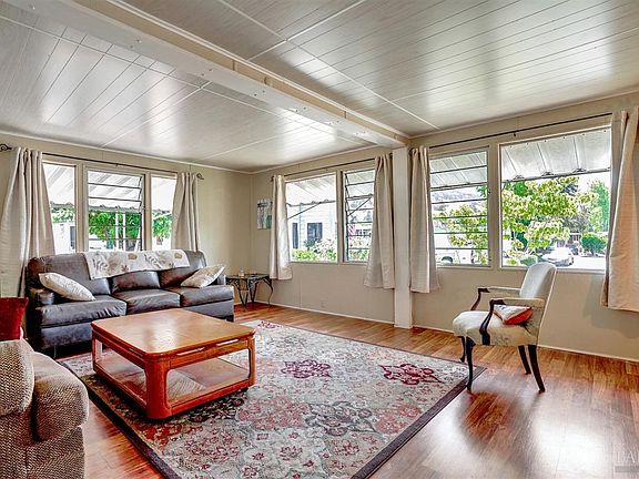 3rd image of 45 Vista Court
