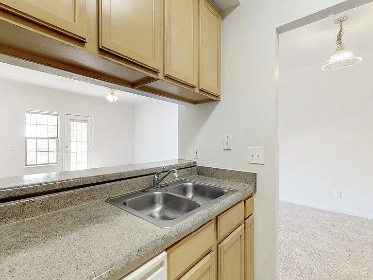 High Pointe — Photo 102