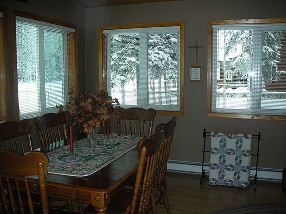 2nd image of 2165 Voyager St
