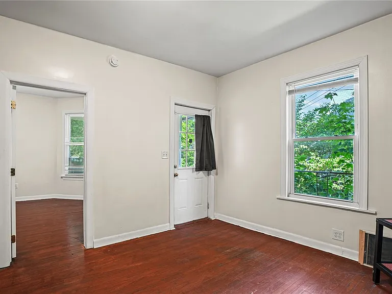 407 S Aurora St — Photo 24