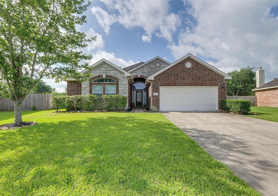 1st image of 4706 Lakefront Terrace Ct