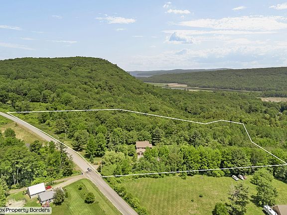 5th image of 57 Spout Hill Road