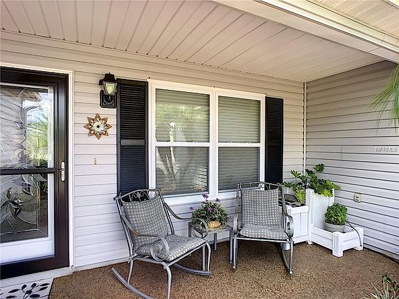 5th image of 1134 Chaparral Dr