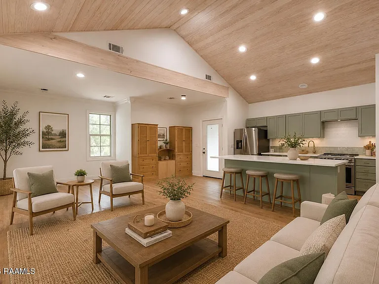 320 Lippi Blvd — Photo 24