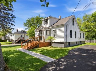 27 Stone Ter, Halifax, NS B4A2G7