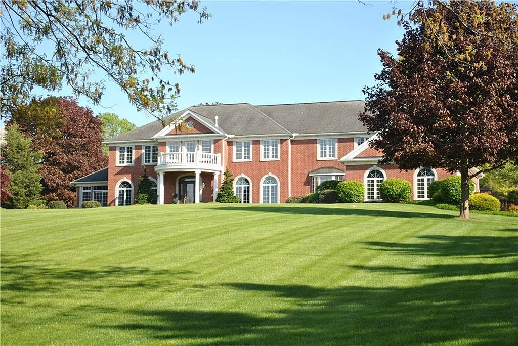 4969 Wolf Rd, Erie, PA 16505 Zillow