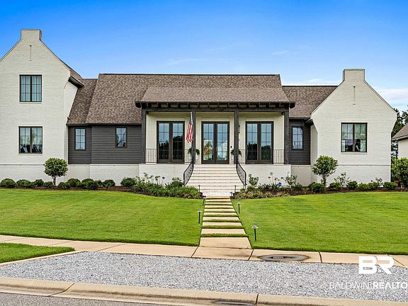2nd image of 170 Mount Pleasant Blvd