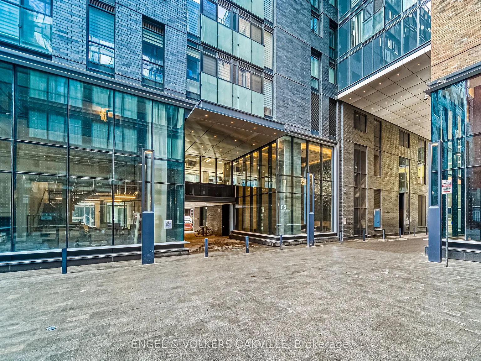 3 bed, $3,800 — Photo 2