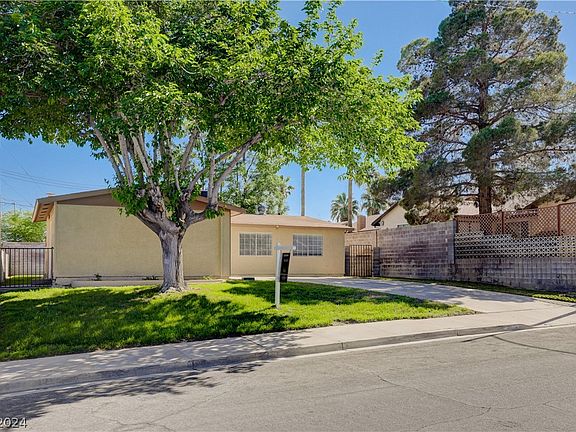 2nd image of 3017 Wilmington Way