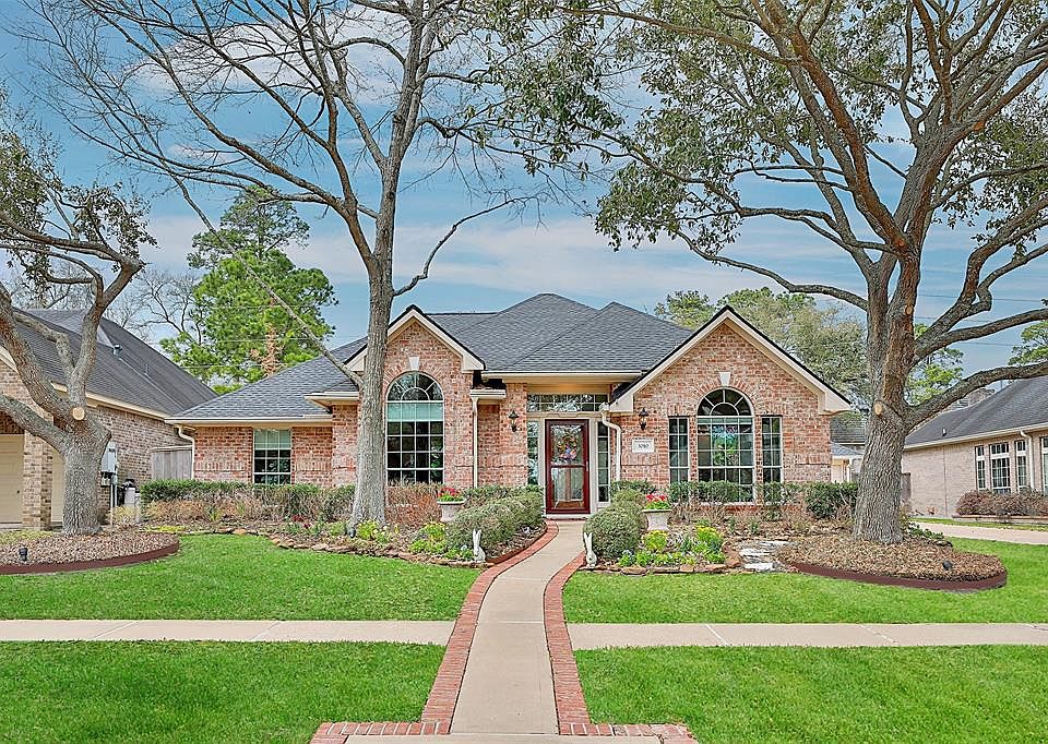 Welcome home to 3010 Baywood Park in the tree-lined neighborhood of Waterford Park.
