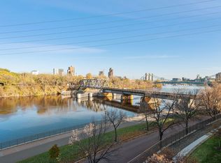 315 W River Pkwy APT 101, Minneapolis, MN 55401