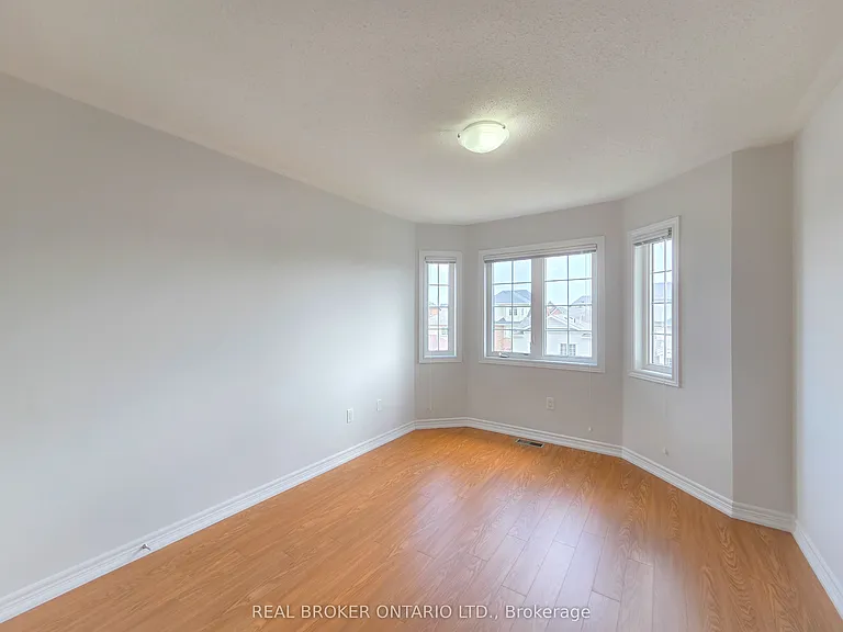 25 Vinod Rd — Photo 22