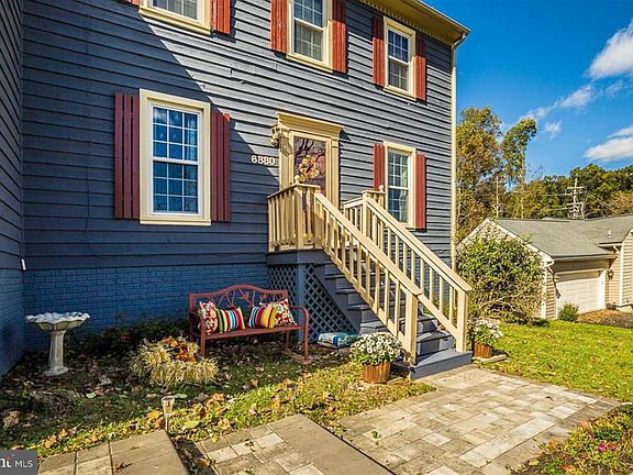 3rd image of 6880 Whistling Swan Way