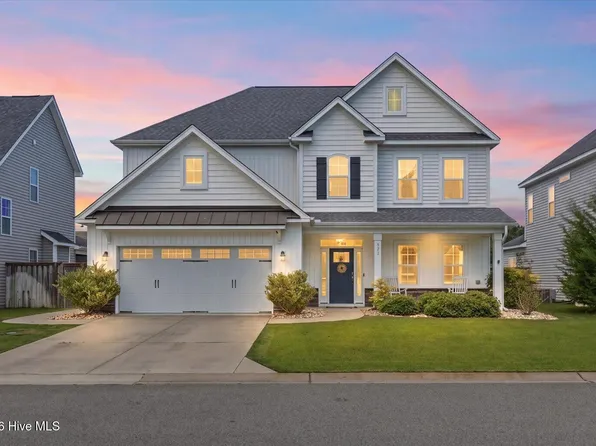 504 Aurora Place, Hampstead, NC 28443