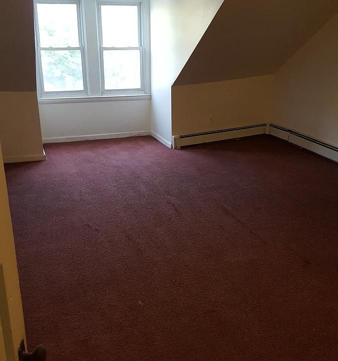 3rd Flr Front Bedroom