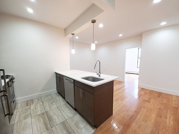 3rd image of 539 Lenox Ave #44B