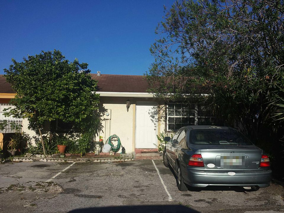 1st image of 18086 NW 40th Pl