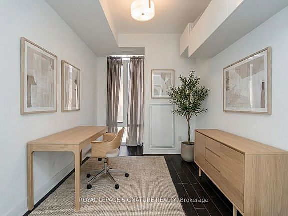 5th image of 90 Stadium Rd Unit 322