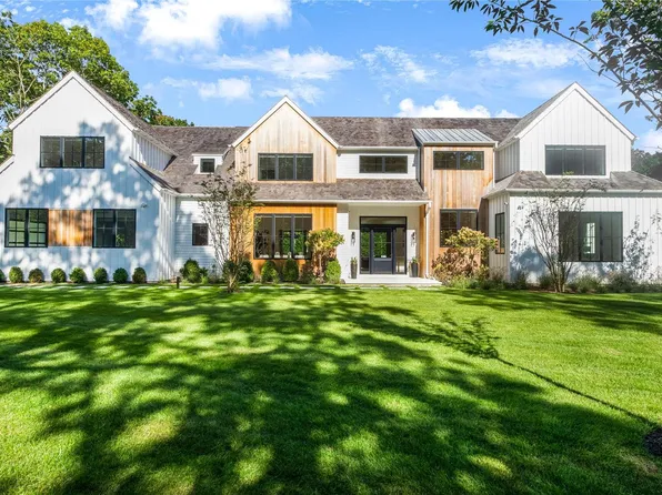 363 Wainscott Harbor Road, Sagaponack, NY 11962