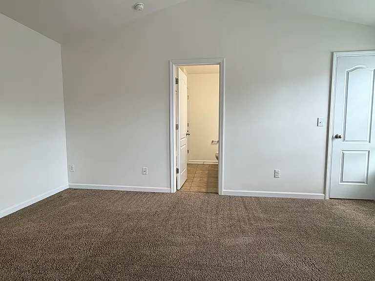 5413 Big Bass Dr — Photo 34